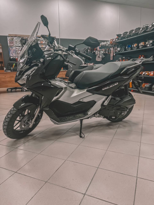 Скутер VMC JET - 180cc (replica Honda Х-ADV)