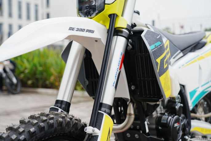 Мотоцикл GURUENDURO TRAIL PRO HUS