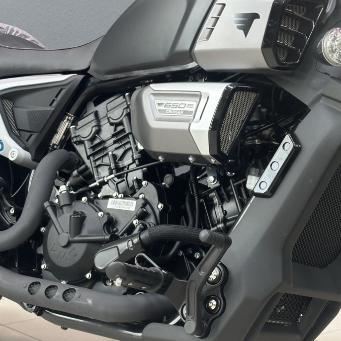 Мотоцикл VMC Cruiser 650