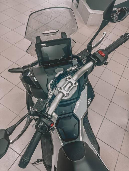 Скутер VMC JET - 180cc (replica Honda Х-ADV)