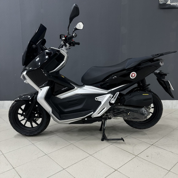 Максискутер tracer ADV NEO