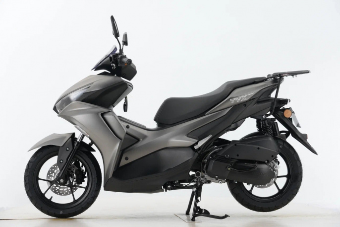 Скутер Gladiator TVX