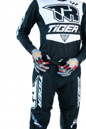 Спортивная защита на тело с мотоштанами TIGER RSA 5.5