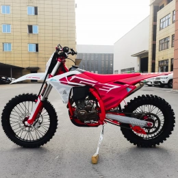 Мотоцикл GURUENDURO AIR LITE GAS RED