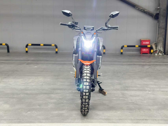Мотоцикл Regulmoto VENOM