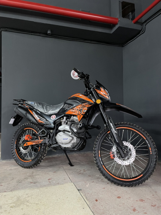 Мотоцикл эндуро ROCKOT XR250 (черный/оранжевый)