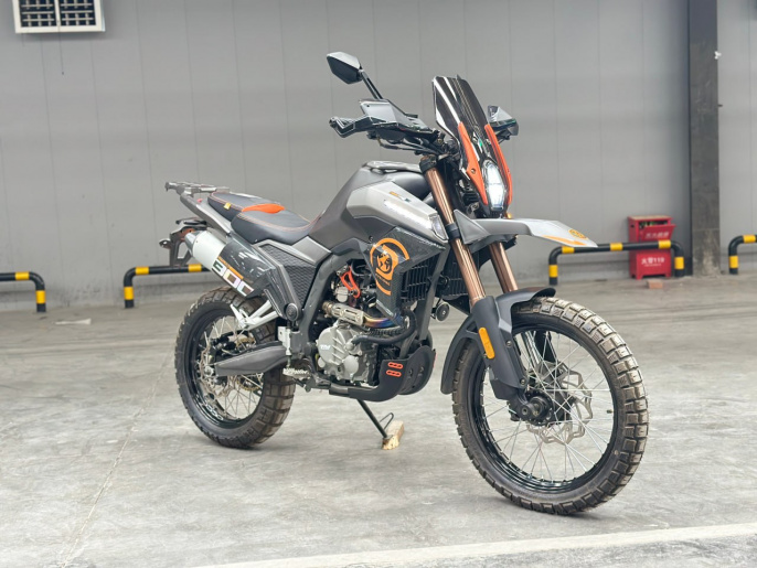Мотоцикл Regulmoto Cyclone NB300 2025