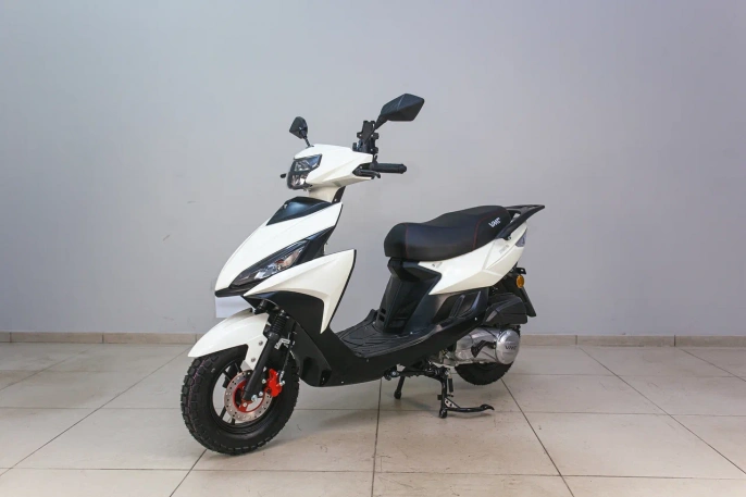 Скутер VMC Corsa RS