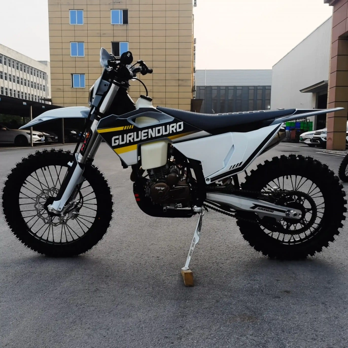 Мотоцикл GURUENDURO AIR LITE HUS