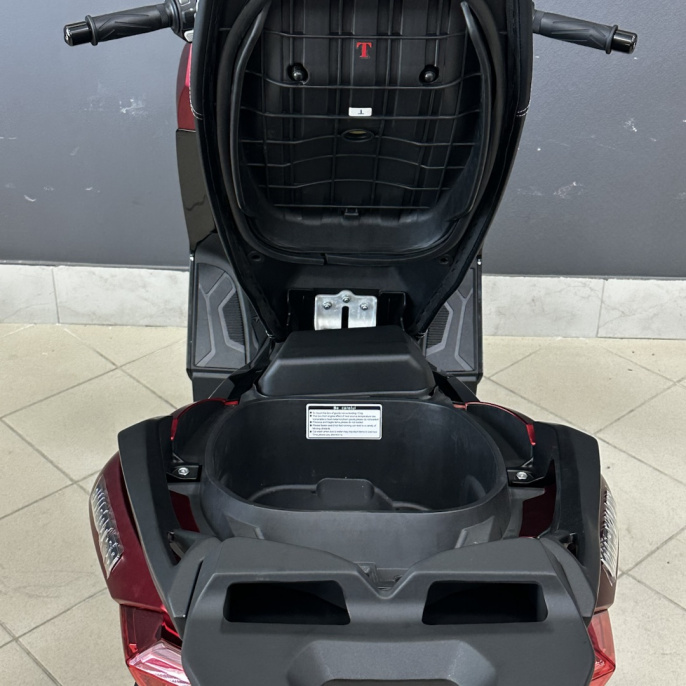 Скутер VMC XMAX