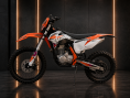 Мотоцикл KEWS K10 CB150 19/16