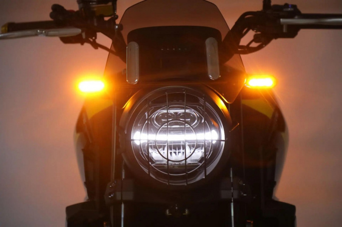 Мотоцикл Regulmoto Arthur 700