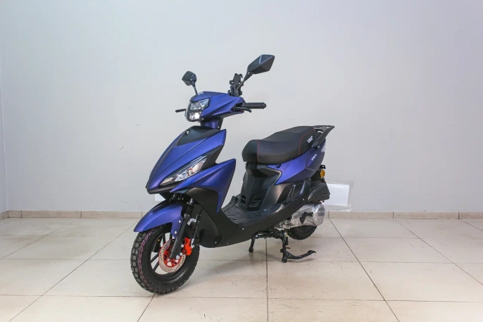 Скутер VMC Corsa RS